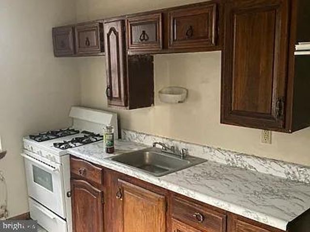 3551 KENSINGTON AVE, Philadelphia, PA 19134