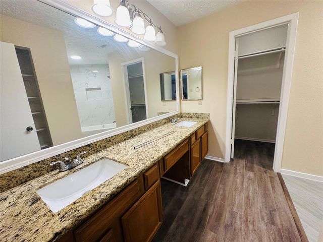 10826 Laureldale Court, Houston, TX 77041