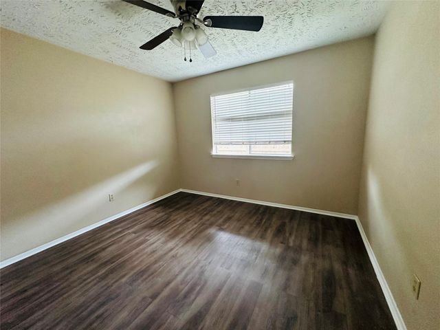 10826 Laureldale Court, Houston, TX 77041