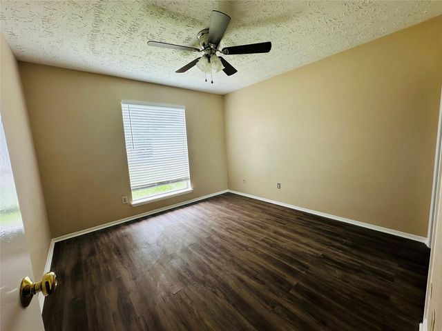 10826 Laureldale Court, Houston, TX 77041