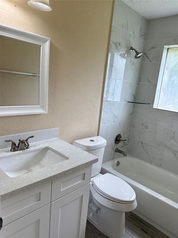 10826 Laureldale Court, Houston, TX 77041