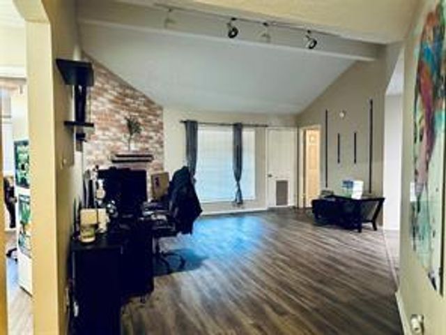 10826 Laureldale Court, Houston, TX 77041