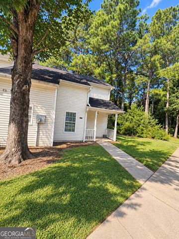 5896 Trent Walk Drive, Lithonia, GA 30038
