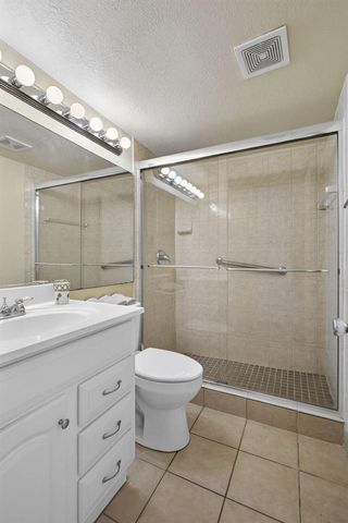 181 Bedford G, West Palm Beach, FL 33417