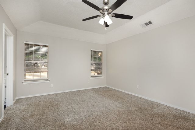 5615 Trail Crest Drive, Arlington, TX 76017