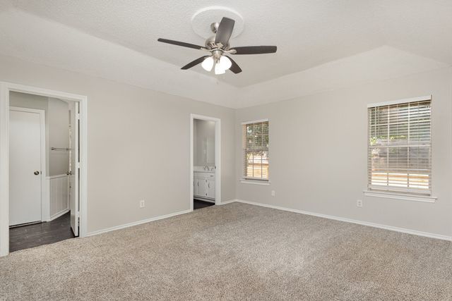 5615 Trail Crest Drive, Arlington, TX 76017