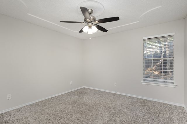 5615 Trail Crest Drive, Arlington, TX 76017