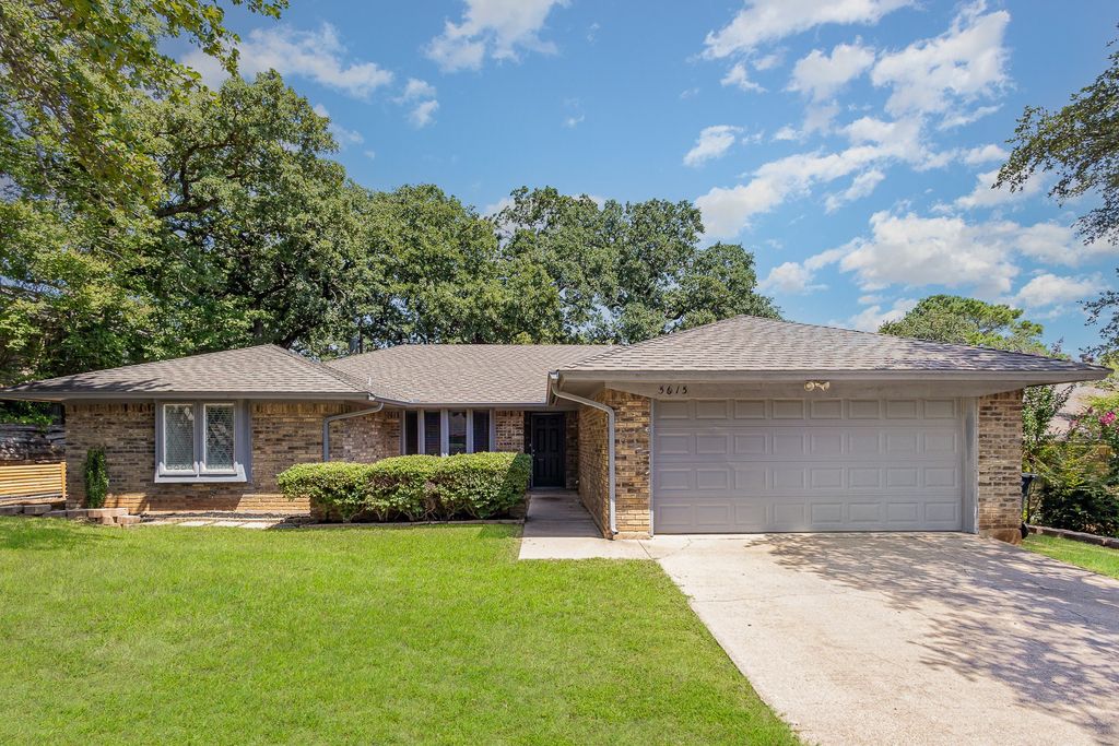 5615 Trail Crest Drive, Arlington, TX 76017