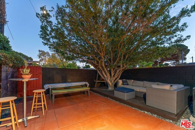 11376 Matteson Avenue, Los Angeles, CA 90066
