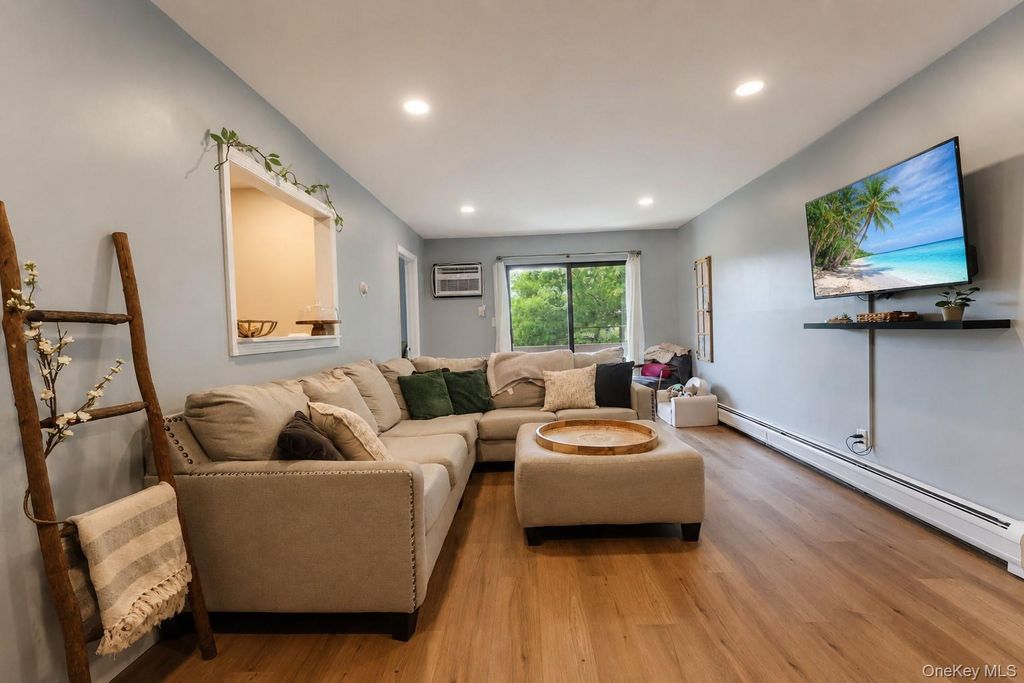 119 Country Club Lane, Pomona, NY 10970 — exterior
