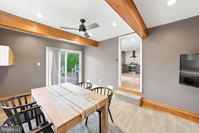 2481 SYLVAN AVE, Hamilton, NJ 08610