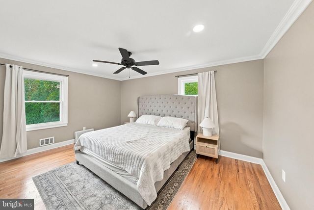 2481 SYLVAN AVE, Hamilton, NJ 08610