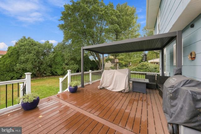 2481 SYLVAN AVE, Hamilton, NJ 08610