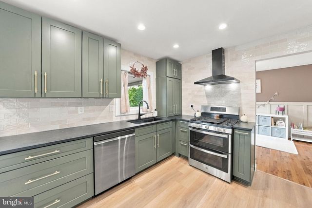 2481 SYLVAN AVE, Hamilton, NJ 08610
