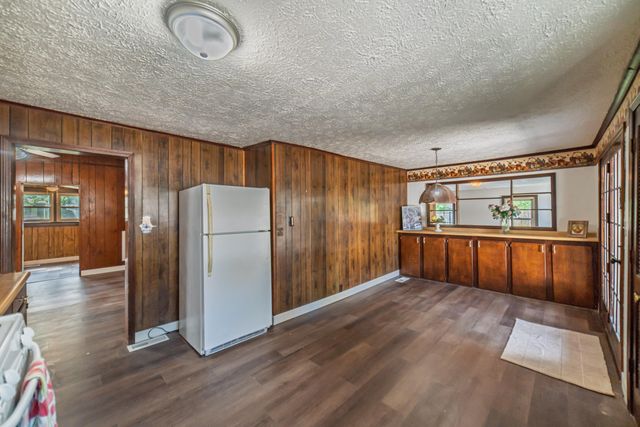 1220 Markham Avenue, Paducah, KY 42003
