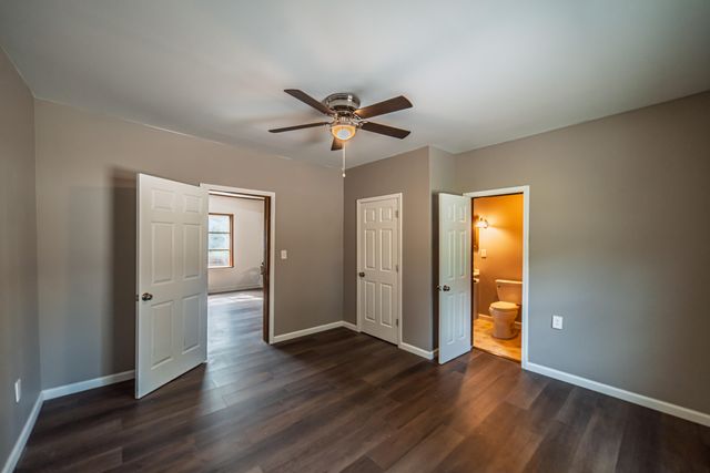 1220 Markham Avenue, Paducah, KY 42003