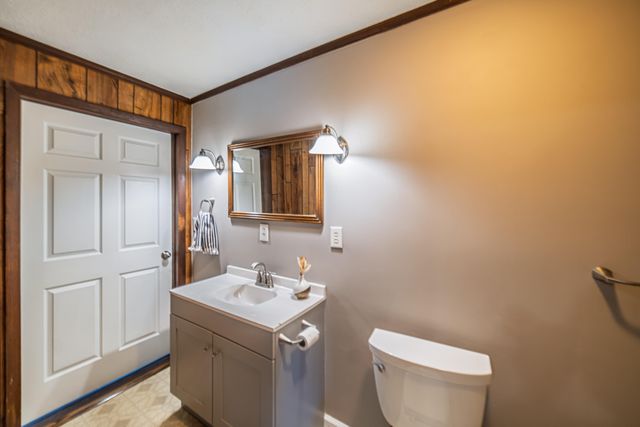 1220 Markham Avenue, Paducah, KY 42003
