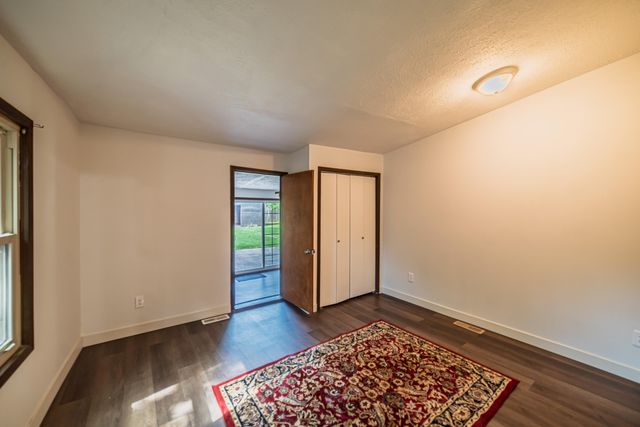1220 Markham Avenue, Paducah, KY 42003