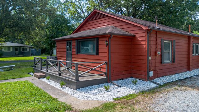 1220 Markham Avenue, Paducah, KY 42003