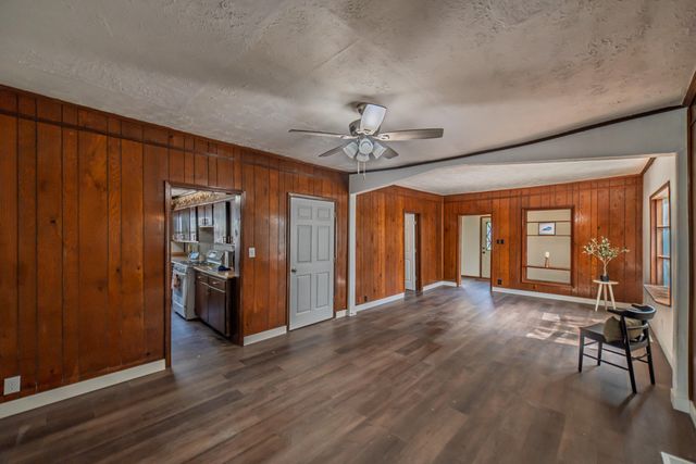 1220 Markham Avenue, Paducah, KY 42003
