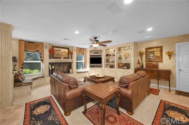 9902 Lapworth, Huntington Beach, CA 92646