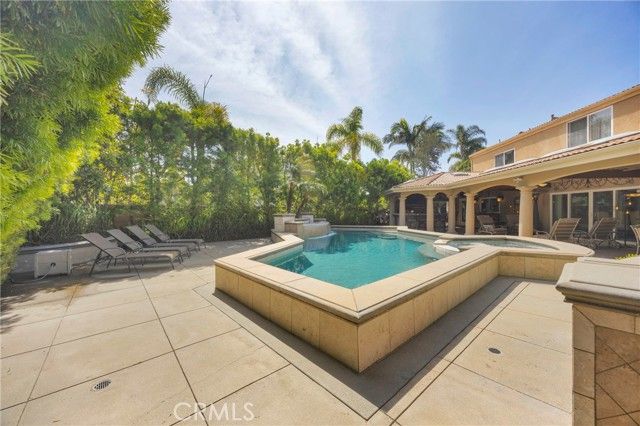 9902 Lapworth, Huntington Beach, CA 92646
