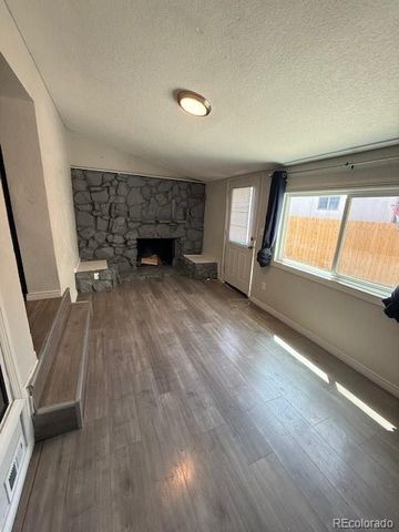 231 Elm Street, Lochbuie, CO 80603