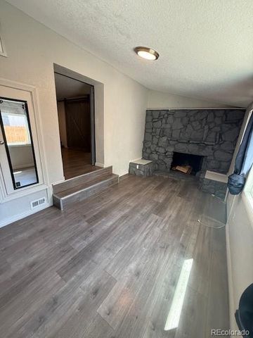231 Elm Street, Lochbuie, CO 80603