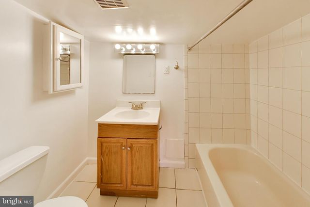 518 QUINCY ST NW, Washington, DC 20011