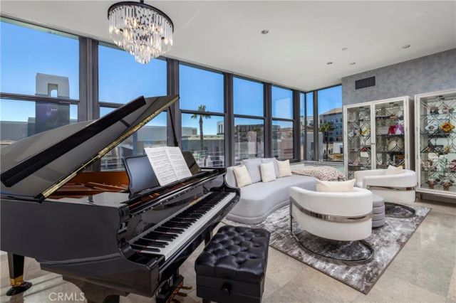 345 E Colorado Boulevard 404, Pasadena, CA 91101