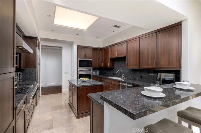 345 E Colorado Boulevard 404, Pasadena, CA 91101