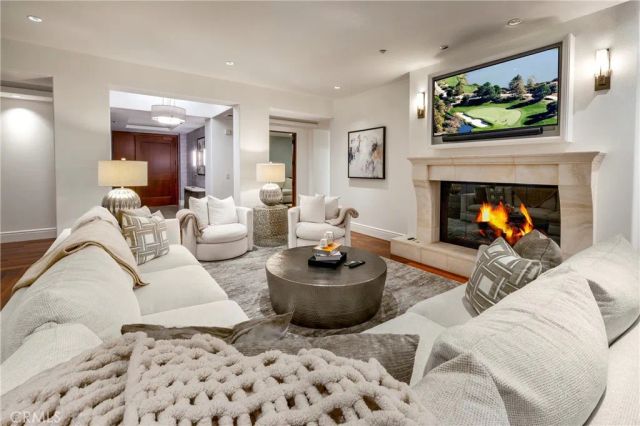 345 E Colorado Boulevard 404, Pasadena, CA 91101