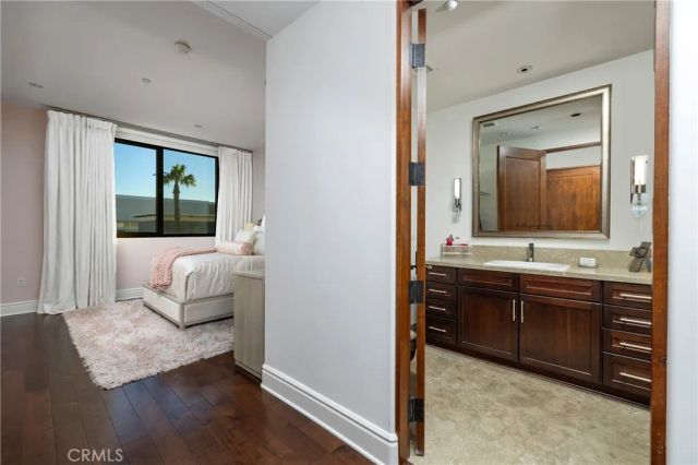 345 E Colorado Boulevard 404, Pasadena, CA 91101