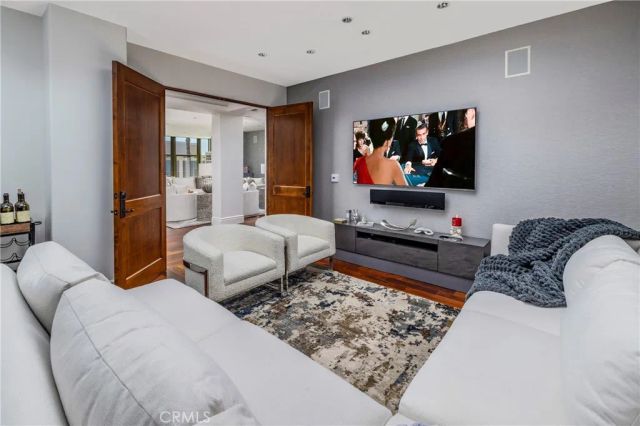 345 E Colorado Boulevard 404, Pasadena, CA 91101