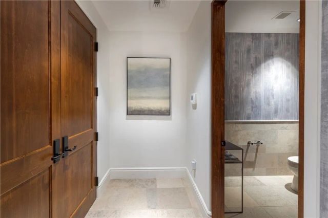 345 E Colorado Boulevard 404, Pasadena, CA 91101