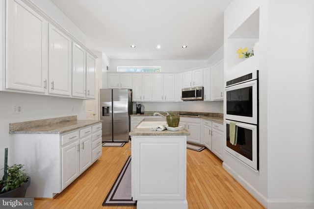308 BARNSIDE PL, Rockville, MD 20850