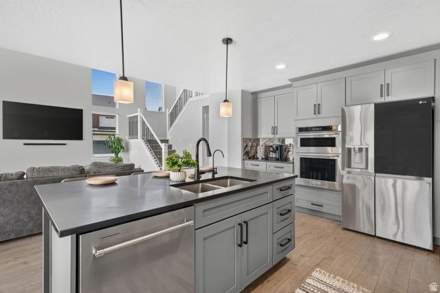 12286 S VARITEK DR, Herriman, UT 84096
