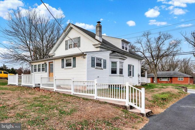 540 GILBERTSVILLE RD, Gilbertsville, PA 19525