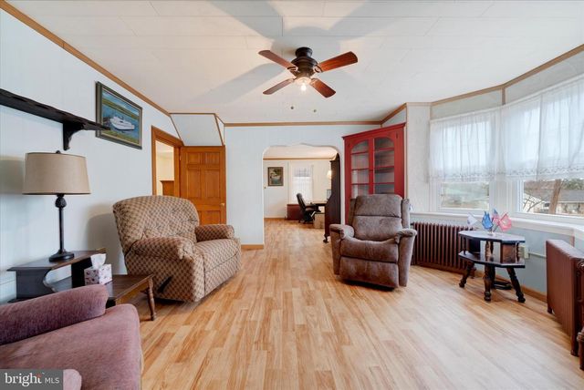 540 GILBERTSVILLE RD, Gilbertsville, PA 19525