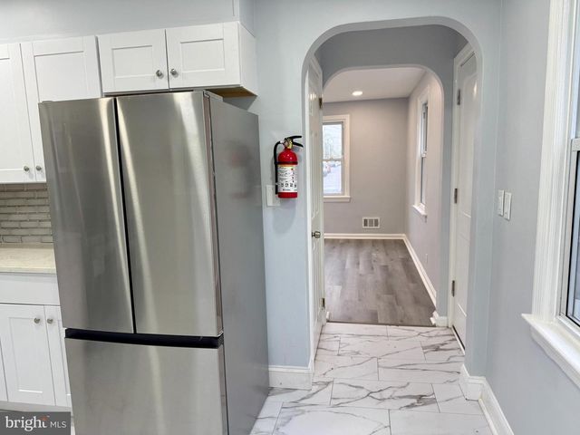 35 UNWIN DRIVE, Hamilton, NJ 08610