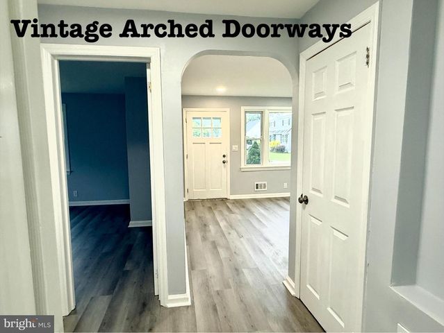 35 UNWIN DRIVE, Hamilton, NJ 08610