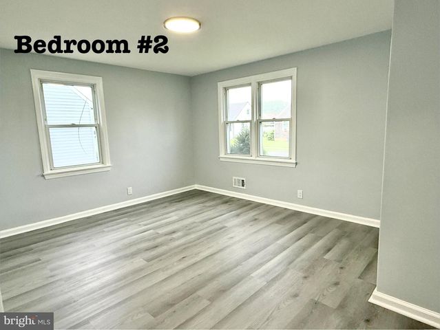 35 UNWIN DRIVE, Hamilton, NJ 08610