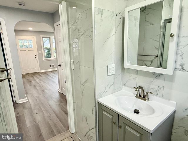 35 UNWIN DRIVE, Hamilton, NJ 08610