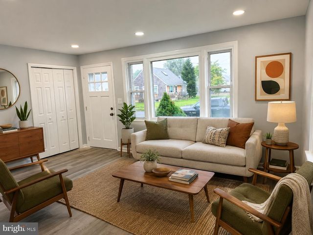 35 UNWIN DRIVE, Hamilton, NJ 08610
