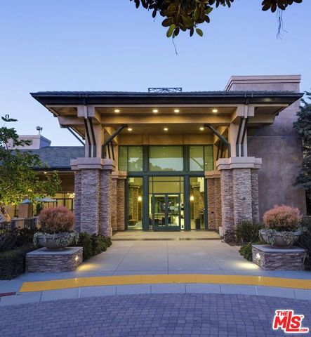 7100 Playa Vista Drive 202, Playa Vista, CA 90094