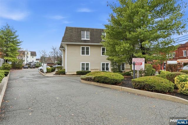 253 Park Avenue 305, Rutherford, NJ 07070
