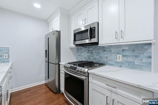 253 Park Avenue 305, Rutherford, NJ 07070
