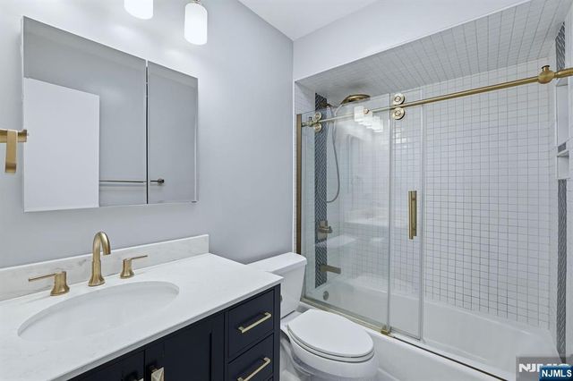 253 Park Avenue 305, Rutherford, NJ 07070
