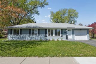 5841 Boone Avenue N, New Hope, MN 55428