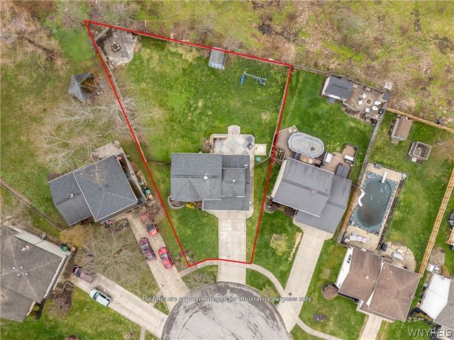 12 Old Farm Court, Cheektowaga, NY 14043